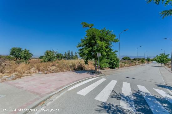 se vende terreno en Otura - GRANADA