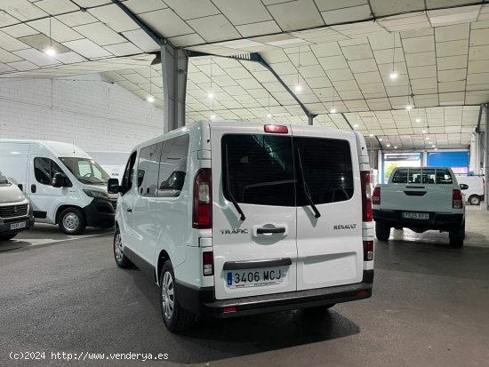 Renault Trafic COMBI 9  1.6DCI 95CV - Lugo