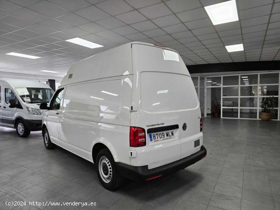 Volkswagen Transporter L2 H2 2.0TDI 102CV SOBRE-ELEVADA - Lugo