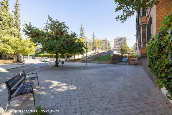 !!FABULOSA VIVIENDA JUNTO TRÁFICO!! - GRANADA