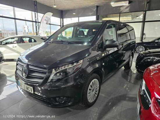 Mercedes Vito TOURER 116CDI 9 PLAZAS LARGA - Lugo