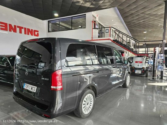 Mercedes Vito TOURER 116CDI 9 PLAZAS LARGA - Lugo