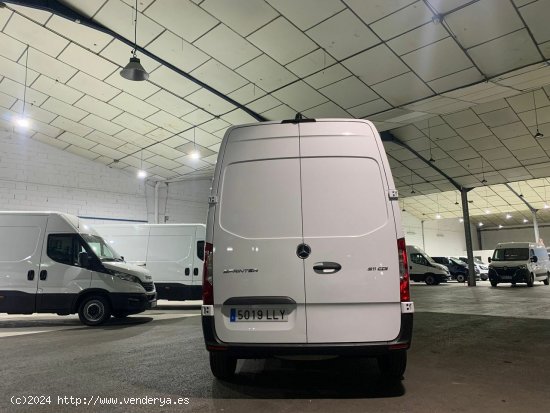 Mercedes Sprinter 311CDI L2 H2 2.2 114CV - Lugo