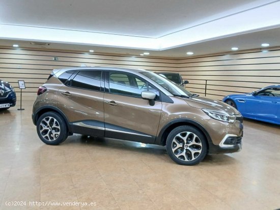 Renault Captur ENERGY INTENSE 90CV - Lugo