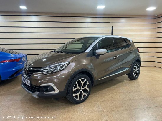 Renault Captur ENERGY INTENSE 90CV - Lugo