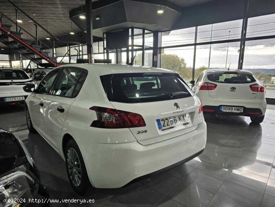 Peugeot 308 1.5HDI 102CV - Lugo