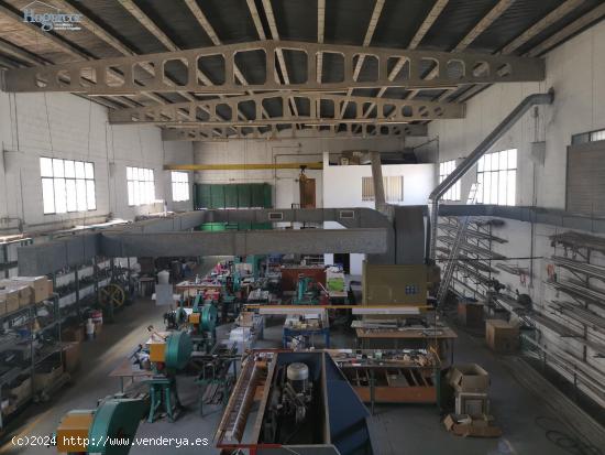  NAVE INDUSTRIAL EN VENTA POL. LAS QUEMADAS, EXCELENTE UBICACION - CORDOBA 