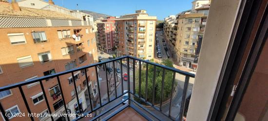  Piso en venta Alcoy - El Camí - ALICANTE 