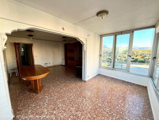 Amplio piso de 3 dorm. en zona Rincón LLano - www.inmobiliarialesdunes.com - ALICANTE