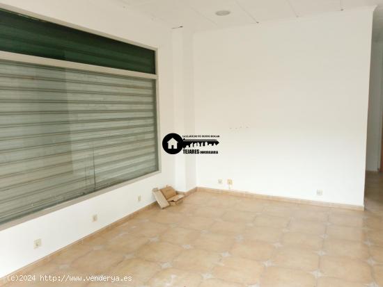 INMOBILIARIA TEJARES ALQUILA EXCELENTE LOCAL.ZONA PARQUE LINEAL - ALBACETE