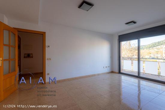  Duplex en Pineda de Mar con parking incluido - BARCELONA 