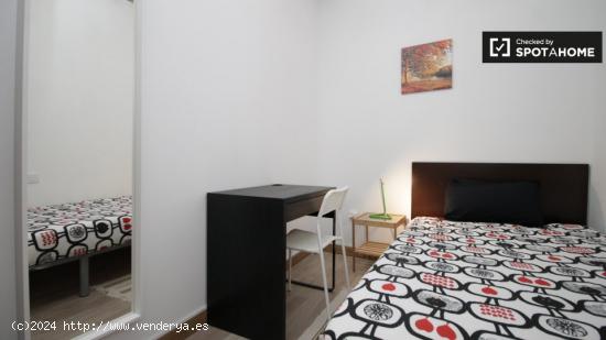 Habitación individual en alquiler en apartamento de 2 dormitorios, El Born, Barcelona - BARCELONA