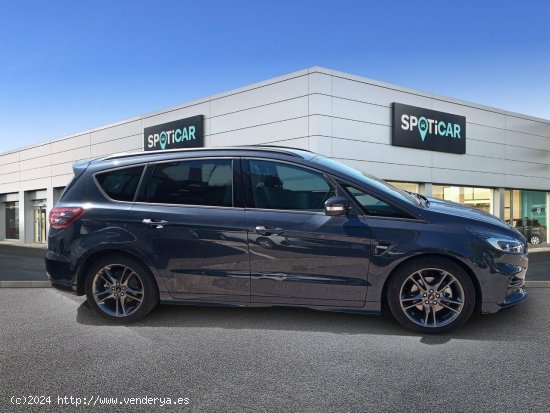 Ford S Max 2.5 Duratec Atkinson FHEV 140kW ST-Line - 