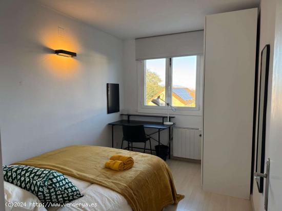  Habitación en piso compartido en sant cugat del vallès - BARCELONA 