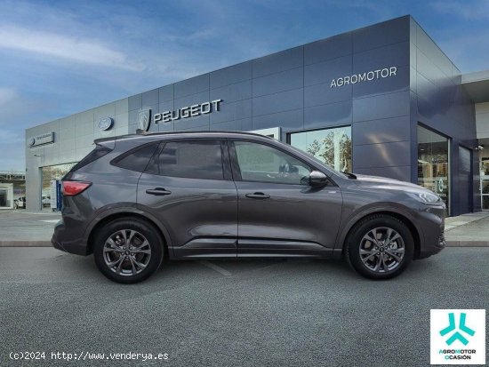 Ford Kuga   2.5 Duratec PHEV 165kW Auto ST-Line X - VITORIA