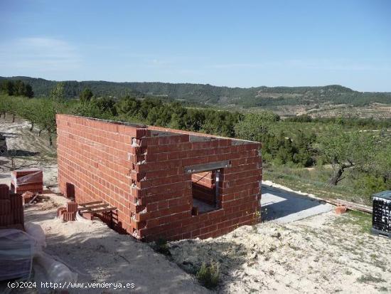  Finca rústica en Bot - TARRAGONA 