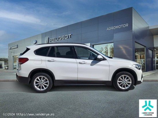 BMW X1  sDrive18dA Corporate - VITORIA