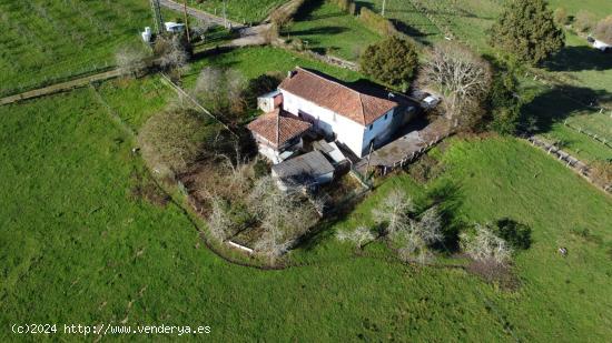 Casa con gran terreno en venta en Gamoneu (Nava) - ASTURIAS