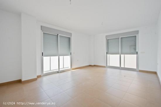  VIVIENDA AMPLIA EN ALMAZORA - CASTELLON 