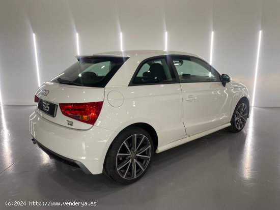 Audi A1 1.0 TFSI Adrenalin - Figueres