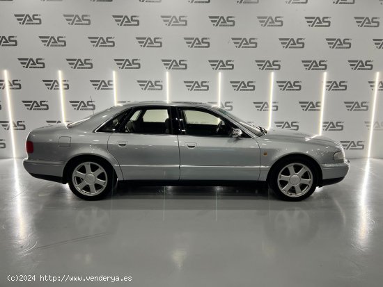 Audi S8 4.2 QUATTRO TIPTRONIC V8 340cv – SÓLO 49.000km - Palafrugell