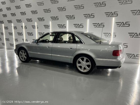 Audi S8 4.2 QUATTRO TIPTRONIC V8 340cv – SÓLO 49.000km - Palafrugell