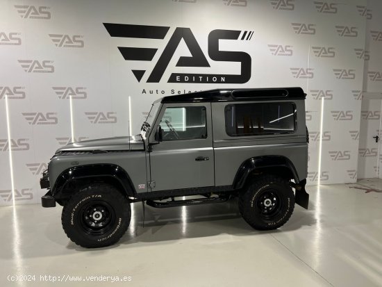 Land-Rover Defender Defender 90 2.5Td5 SW SE - Figueres