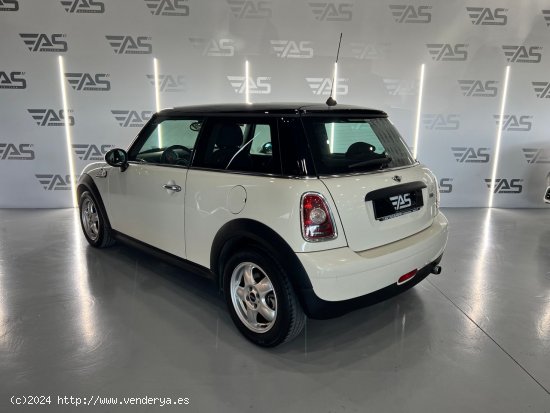 MINI MINI Cooper 1.4 75cv 3p - Figueres