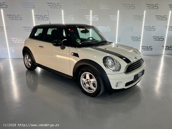 MINI MINI Cooper 1.4 75cv 3p - Figueres