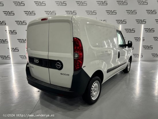 Opel Combo Tour Expression 1.3 CDTI L1 H1 90 cv - Figueres