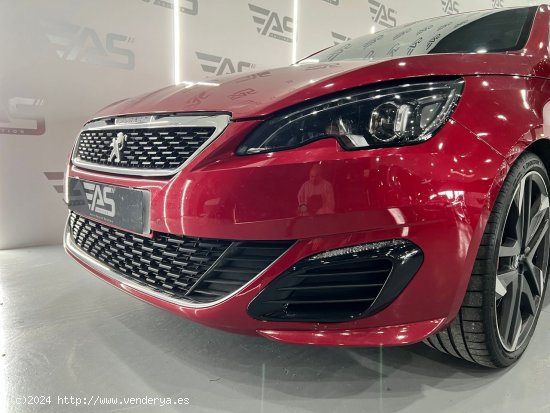 Peugeot 308 GTi 200KW (270CV) - Figueres