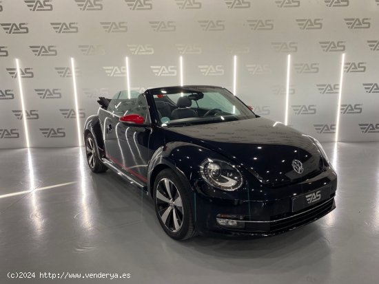 Volkswagen Beetle Cabrio Design 1.2 TSI 105CV BMT KAFER - Figueres