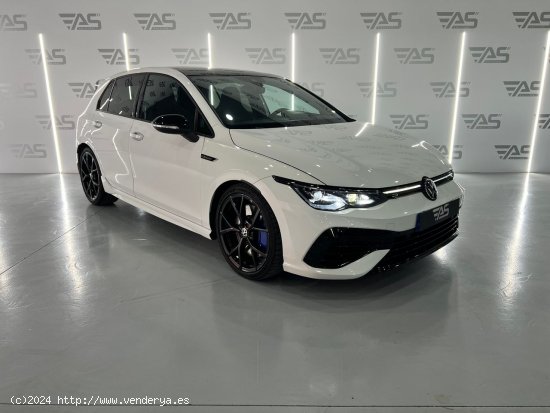 Volkswagen Golf R 2.0 TSI 235kW (320CV) 4Motion DSG - Akrapovic - Figueres