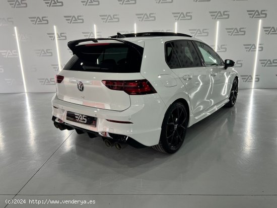 Volkswagen Golf R 2.0 TSI 235kW (320CV) 4Motion DSG - Akrapovic - Figueres