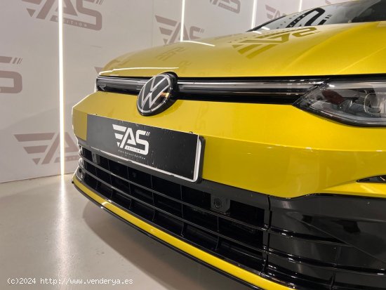 Volkswagen Golf R-Line 1.5 eTSI 110kW (150CV) DSG - REESTRENO !!! - Figueres