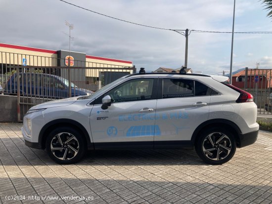 Mitsubishi Eclipse Cross 2.4 PHEV Kaiteki Auto 4WD - Vigo