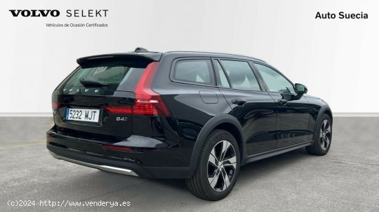 Volvo V60 Cross Country familiar 2.0 B4 D CROSS COUNTRY CORE AUTO AWD 5P - Hernani