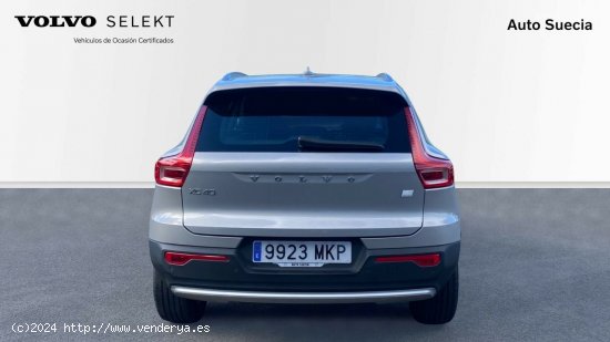 Volvo XC40 RECHARGE CORE T4 PLIG-IN HYBRID - Hernani