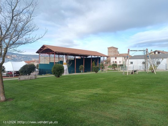 Finca en venta en Cizur (Navarra)