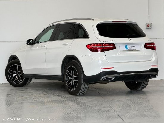 Mercedes Clase GLC GLC 250 d 4MATIC AMG Line 5p. - Vélez