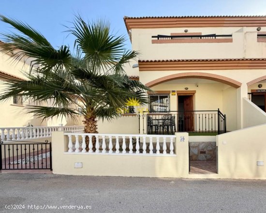 Villa en alquiler en Torrevieja (Alicante)