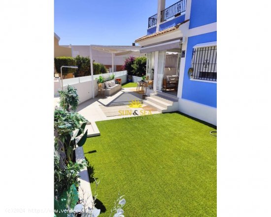 Villa en alquiler en Torrevieja (Alicante)