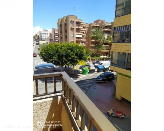 Apartamento en alquiler en Santa Pola (Alicante)