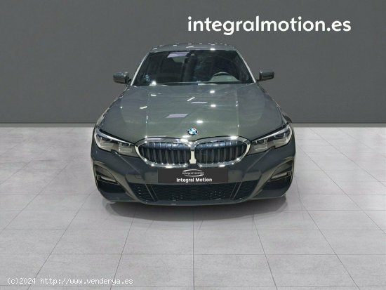 BMW Serie 3 320d - 