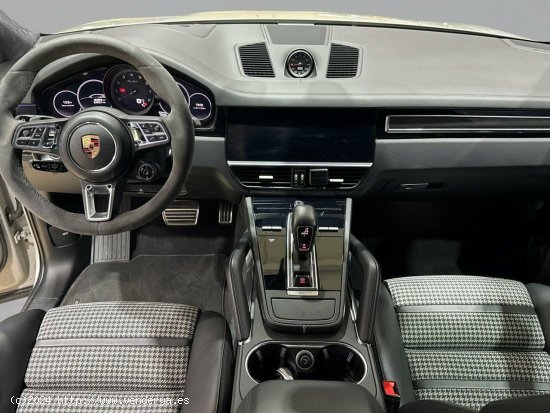 Porsche Cayenne Coupé Turbo - 