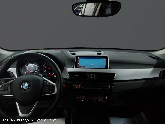 BMW X1 sDrive18d - 