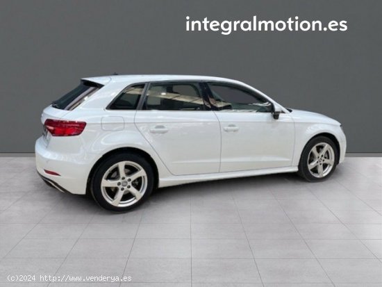 Audi A3 Sportback S line 40 e-tron 150kW S tron - 