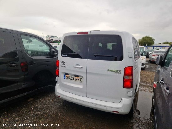 Toyota Proace Verso Shuttle L1 2.0D 106kW (145CV) 6MT VX 9p - 