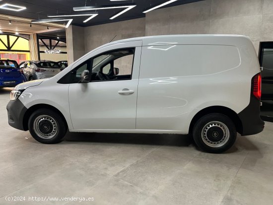 Renault Kangoo Furgón COMBI AUTHENTIC - Montaña los Vélez