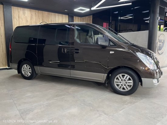 Hyundai H-1 Travel CRDI 2.5 - Montaña los Vélez